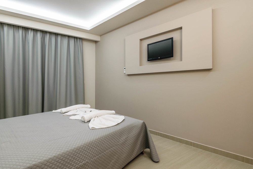 Irene Studios & Apartments