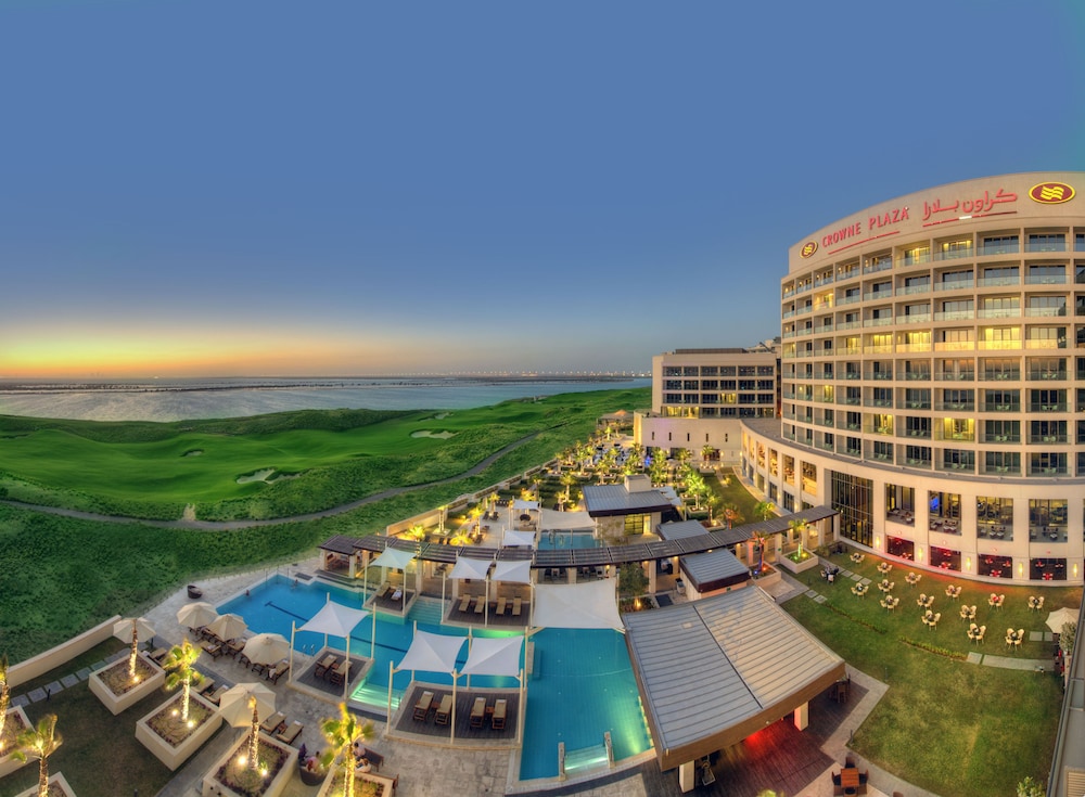 Crowne Plaza Abu Dhabi Yas Island, an IHG Hotel