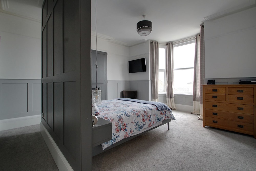 Belmont Road view 4