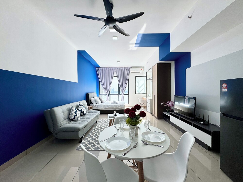 Alinea Suites