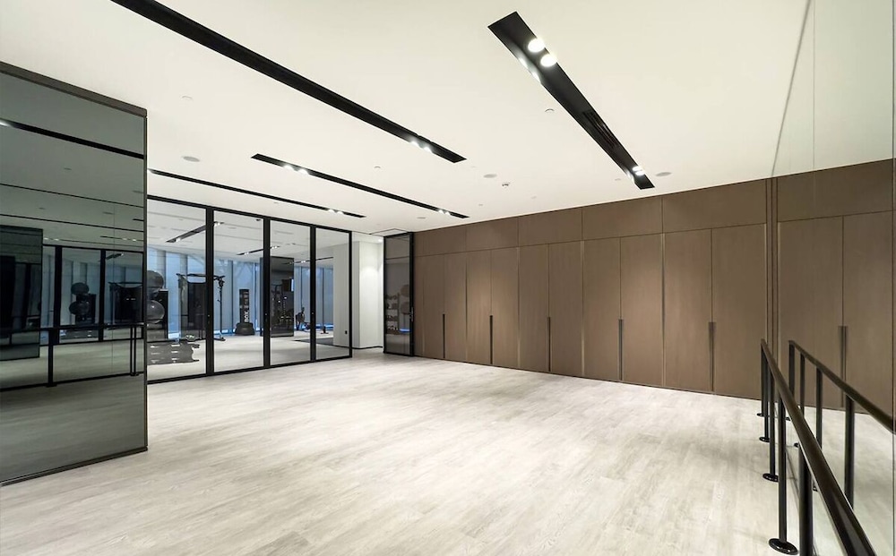 Downtown Luxe 1BR Vibes at Grande