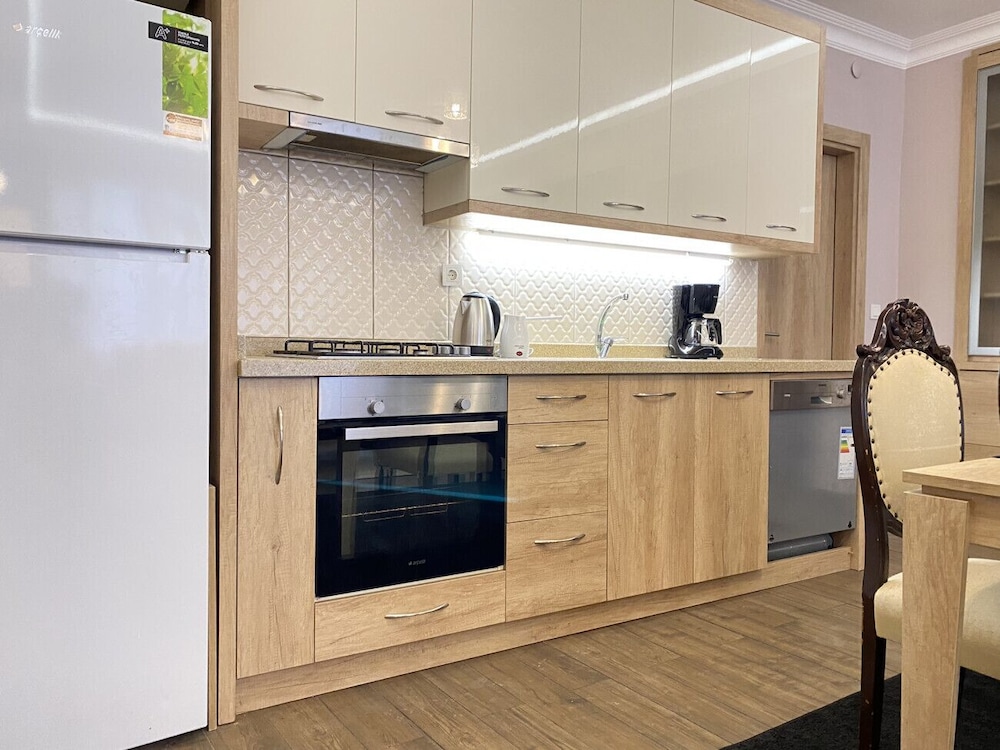 Missafir Sleek and Central Flat in Nisantasi