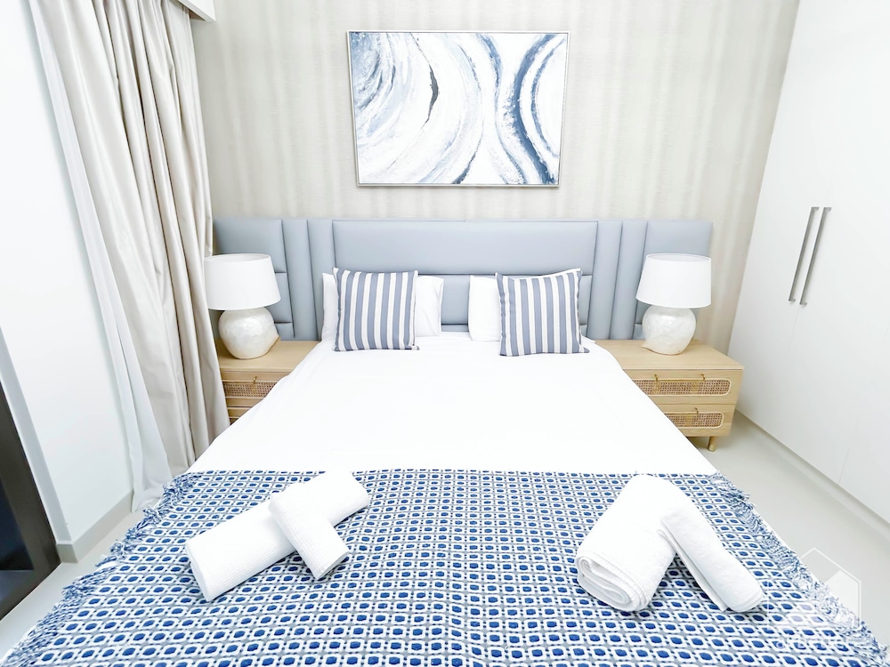 Luxury at Burj Crown Downtown Balcony & View