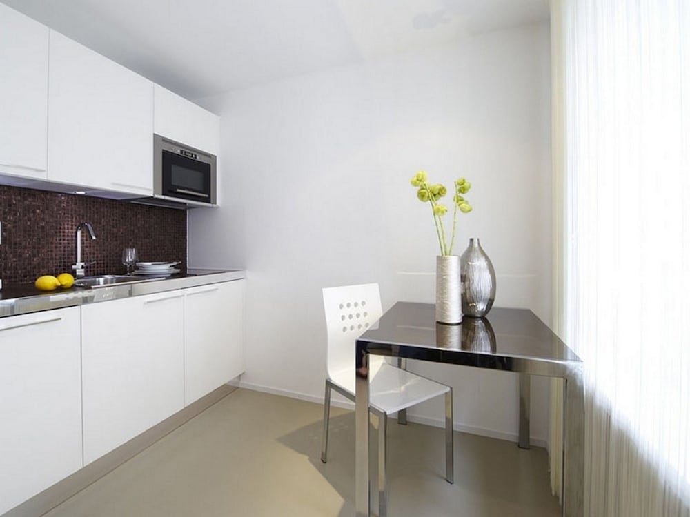 VISIONAPARTMENTS Zurich Zweierstrasse