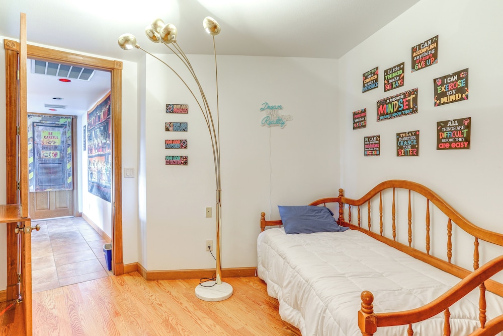 366 Shared Acres, Lake Access: Ozark Getaway!