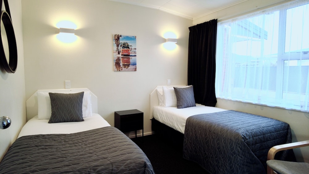 Moana Court Motel