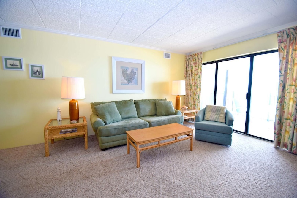 Ocean Hideaway 607 by RedAwning