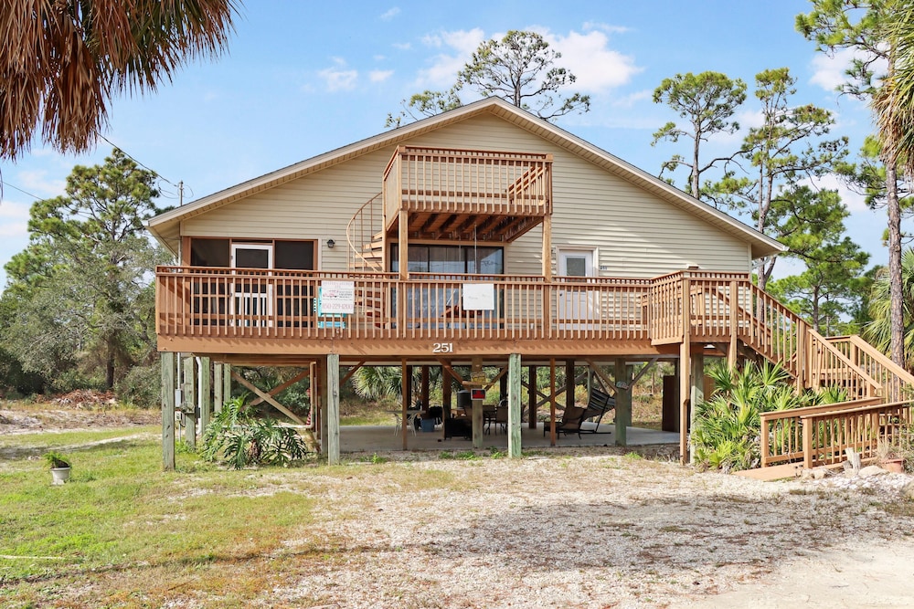 Blue Moon Cottage