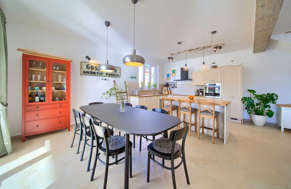 Villa Beachfront With 4 Bedrooms and 3 5 Bathrooms