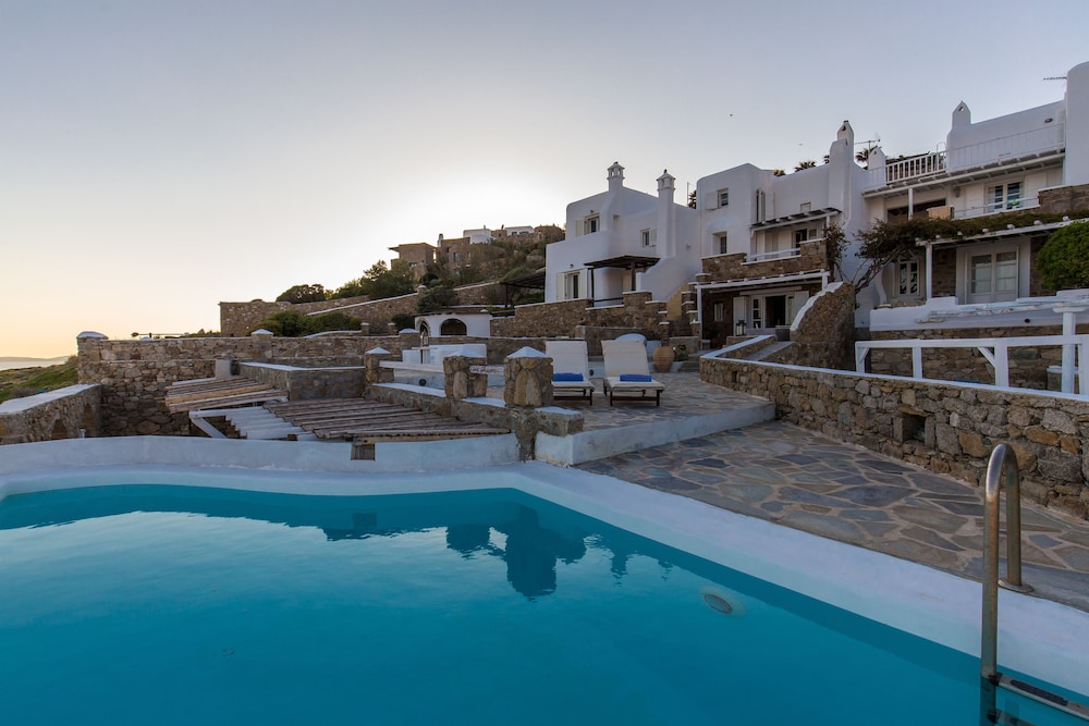 SeaBlue Villas