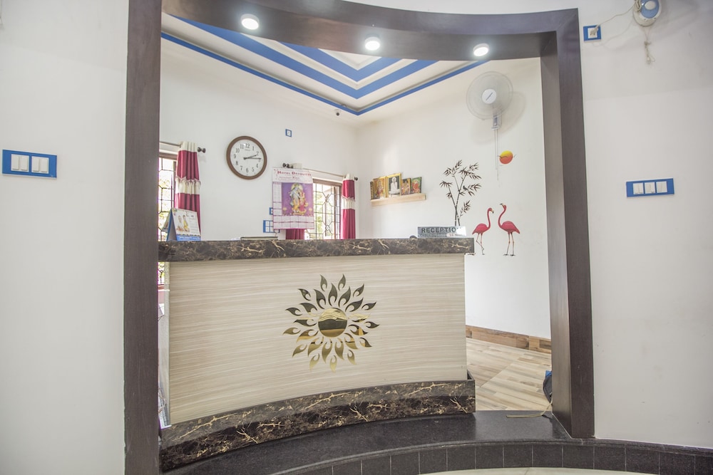 Lobby & Reception