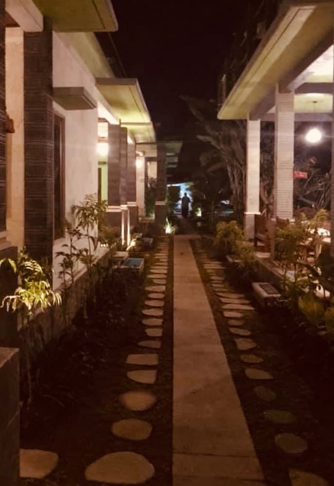 Lembongan Hostel