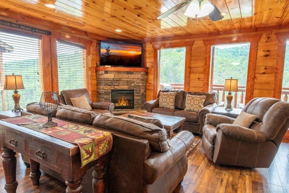 The Only Tenisee 4 Bedroom Cabin