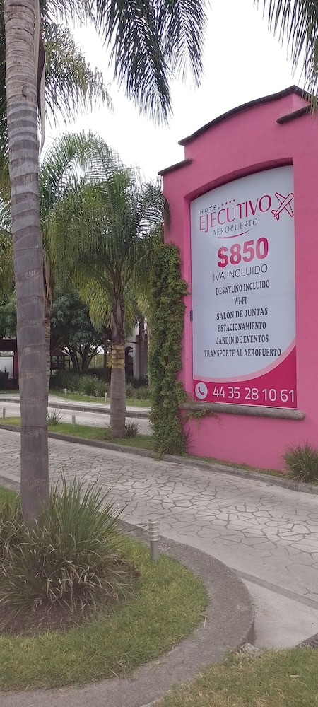 Hotel Ejecutivo Aeropuerto Morelia - Property Image 11