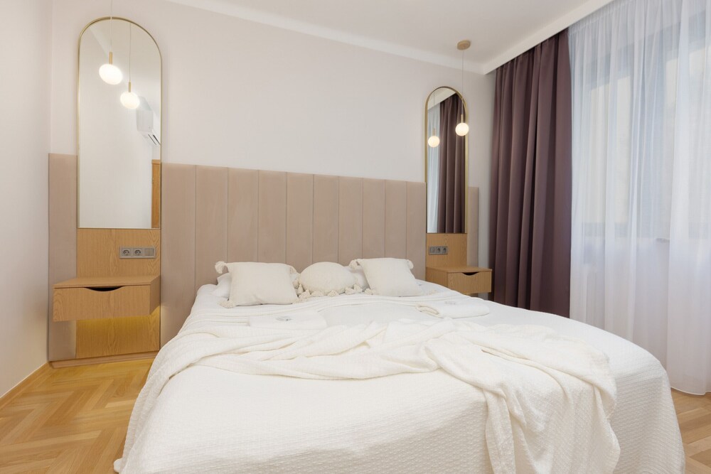 Kasprzaka Near Metro Station by Renters view 5