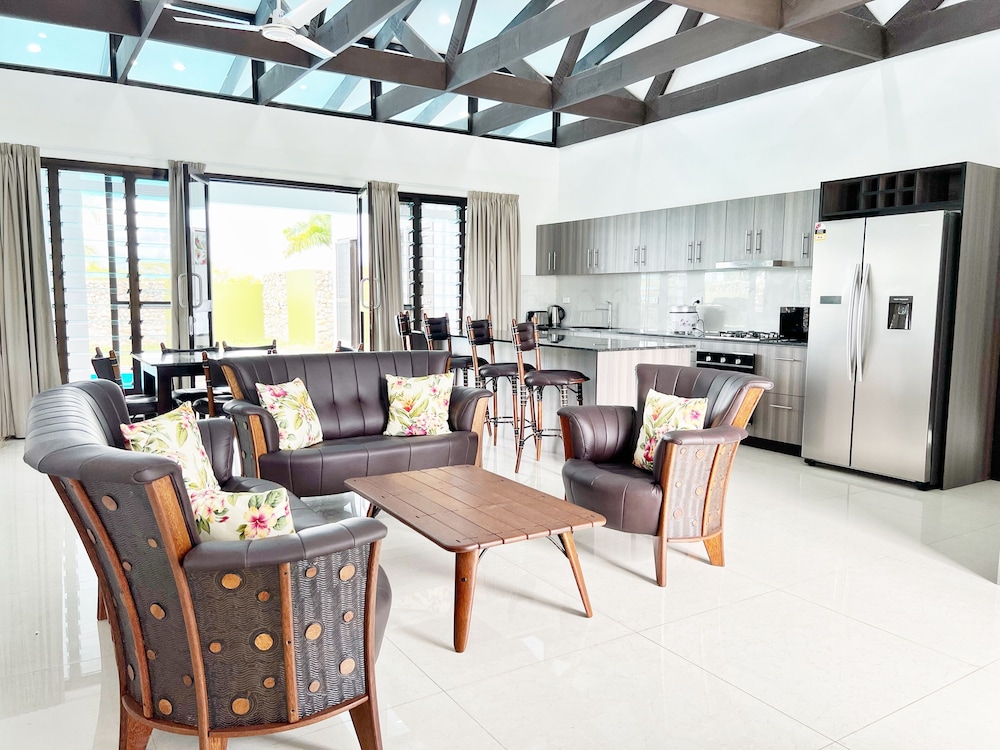 Paradise Villas - view 7