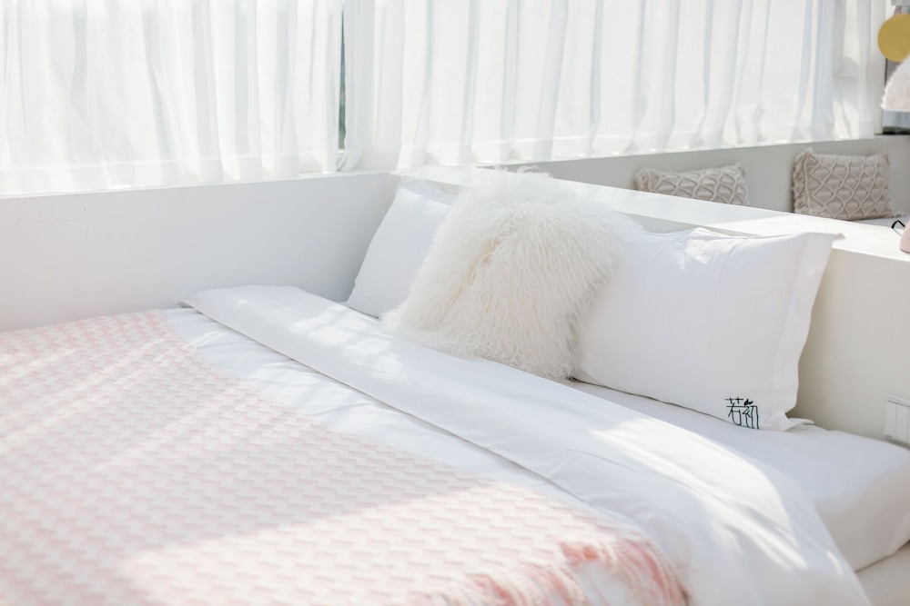 Shanghai Ruochu Designer Guesthouse-Near Shanghai Pudong Airport & Disneyland