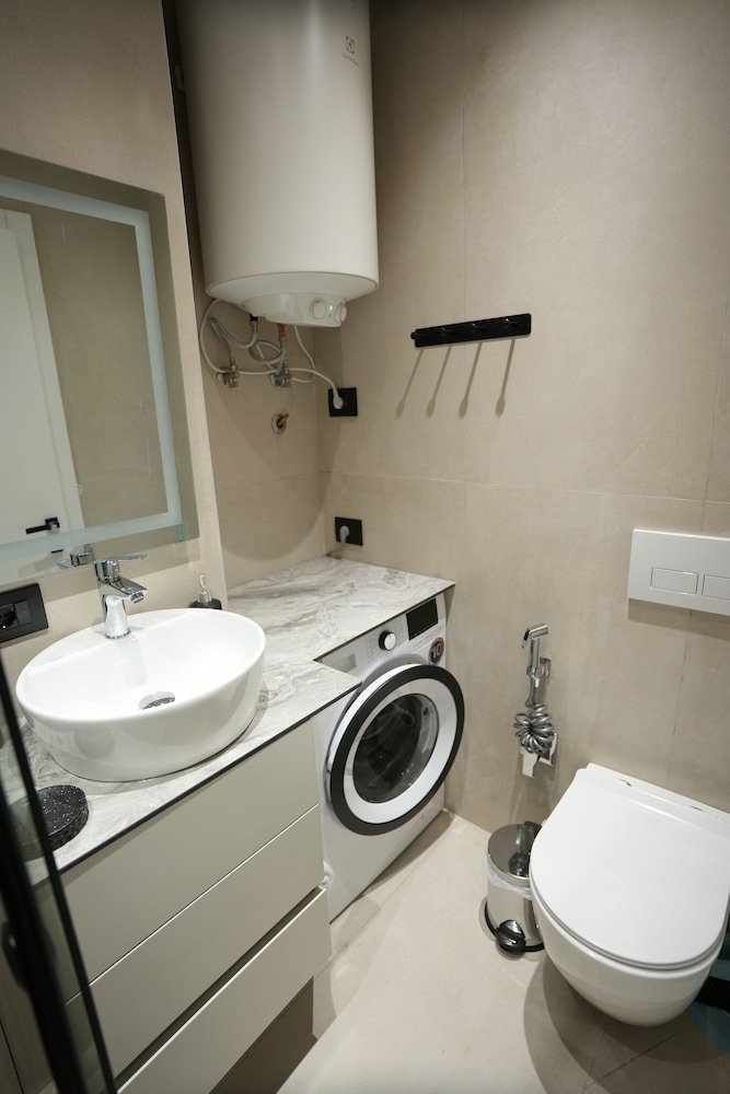 Huqi Luxury Apartments