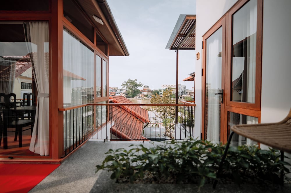 Hue Riverside Villa