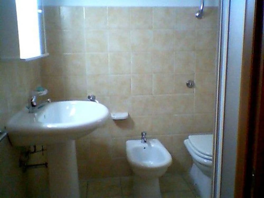 Photo 34