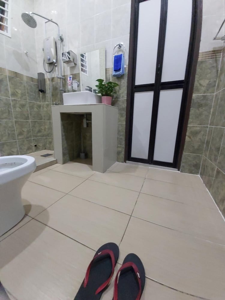 Villa Solihin