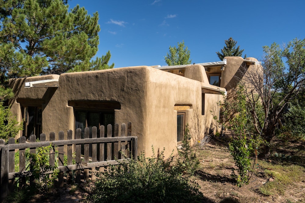Santa Fe Retreat view 5
