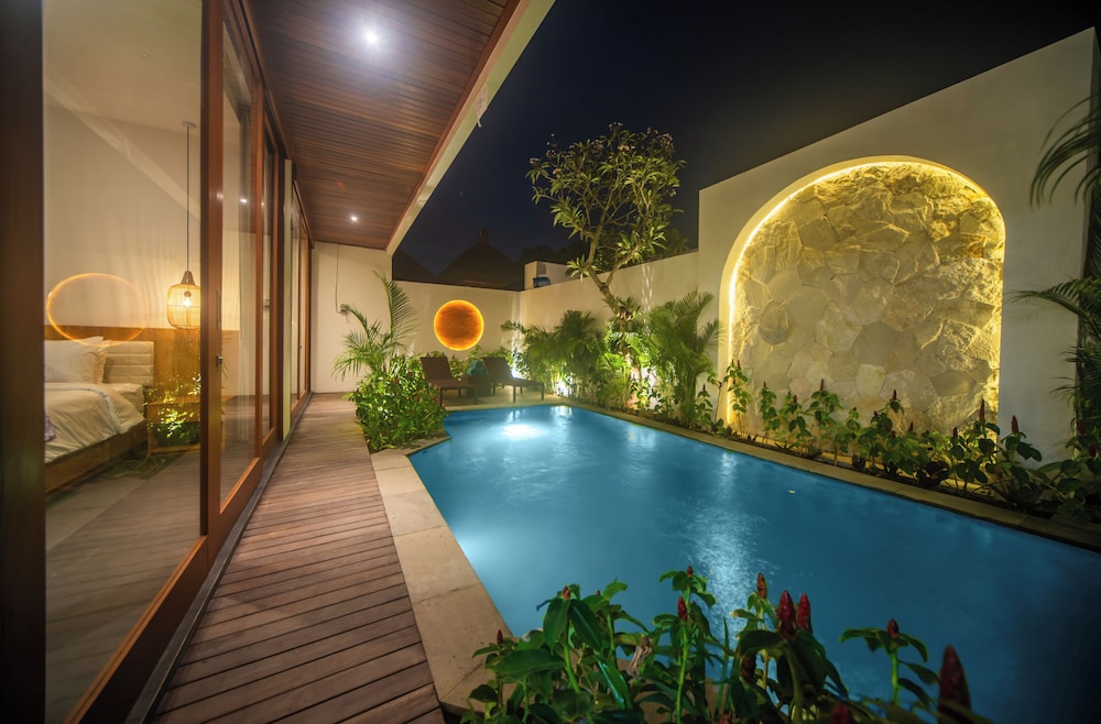 2 BedRoom Water Lily Villa Private Pool
