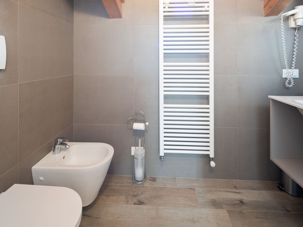 Apartment in Celledizzo Near Ski Lift