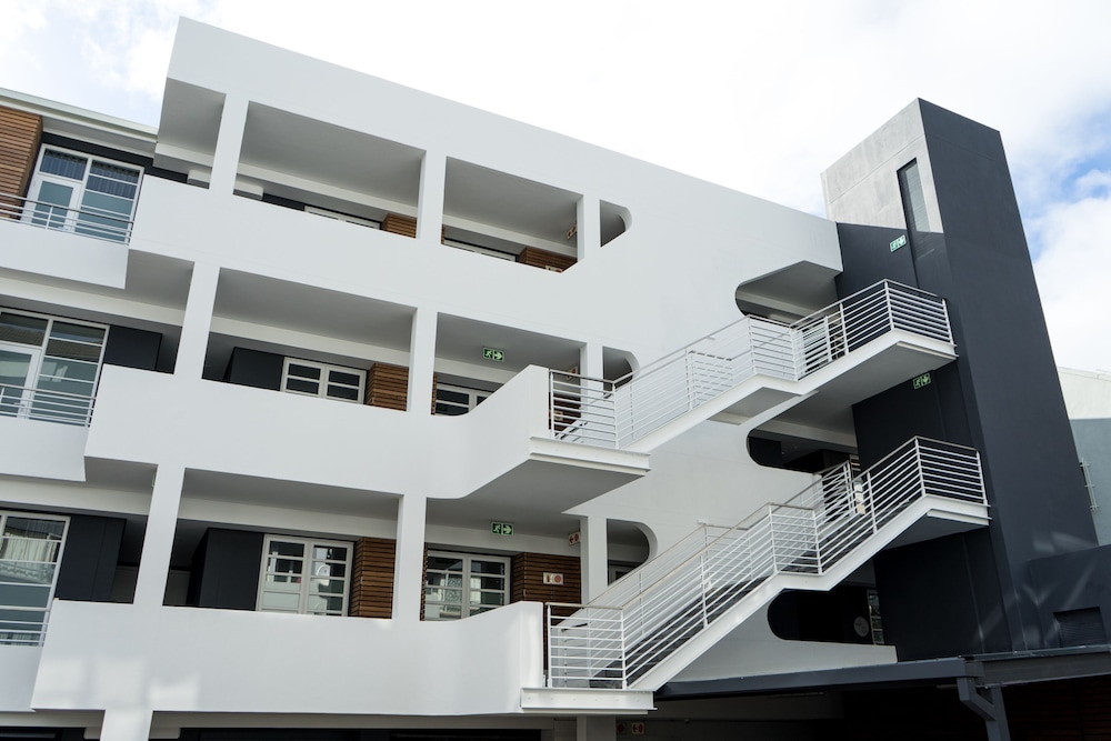 Kayleeway Apartments