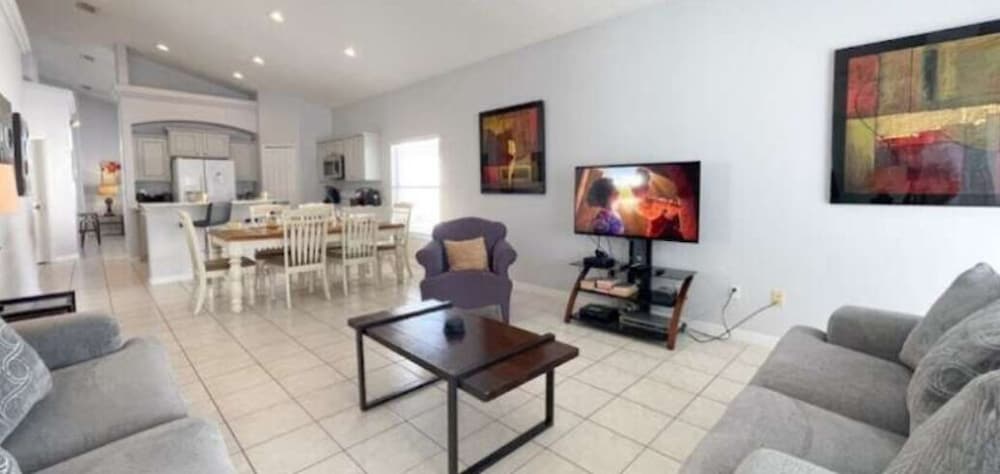 Spacious Villa-Pool&Game Room
