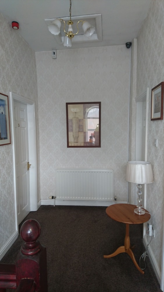 Oak House B&B