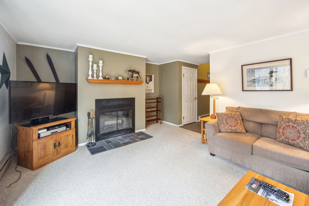 Arena 2 Bedroom Townhouse by The Summit at Gore Mountain