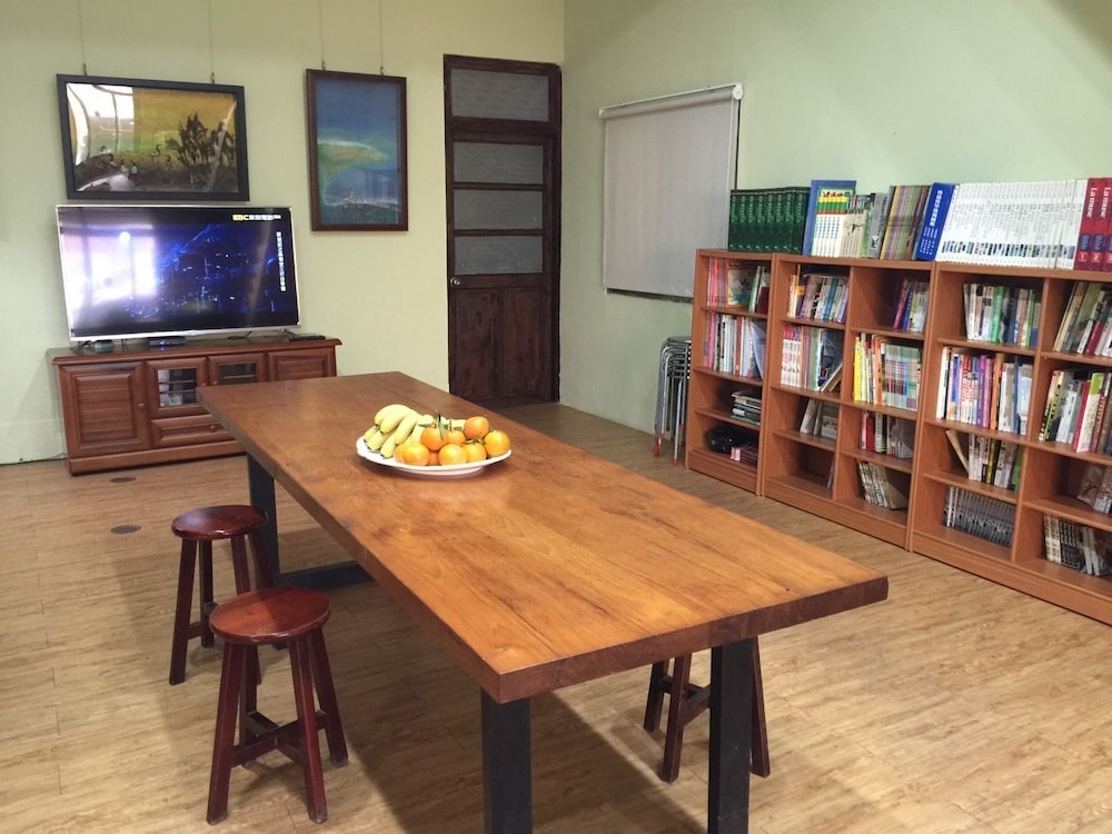 Lihebo Book House view 4