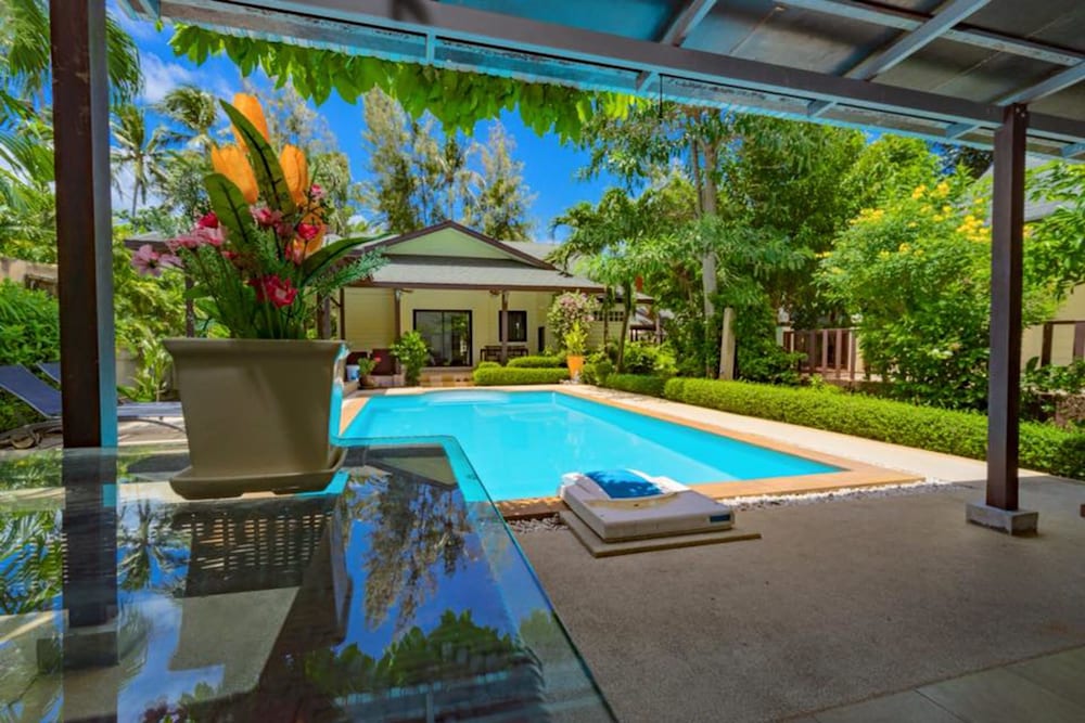 Natien Beach Villa