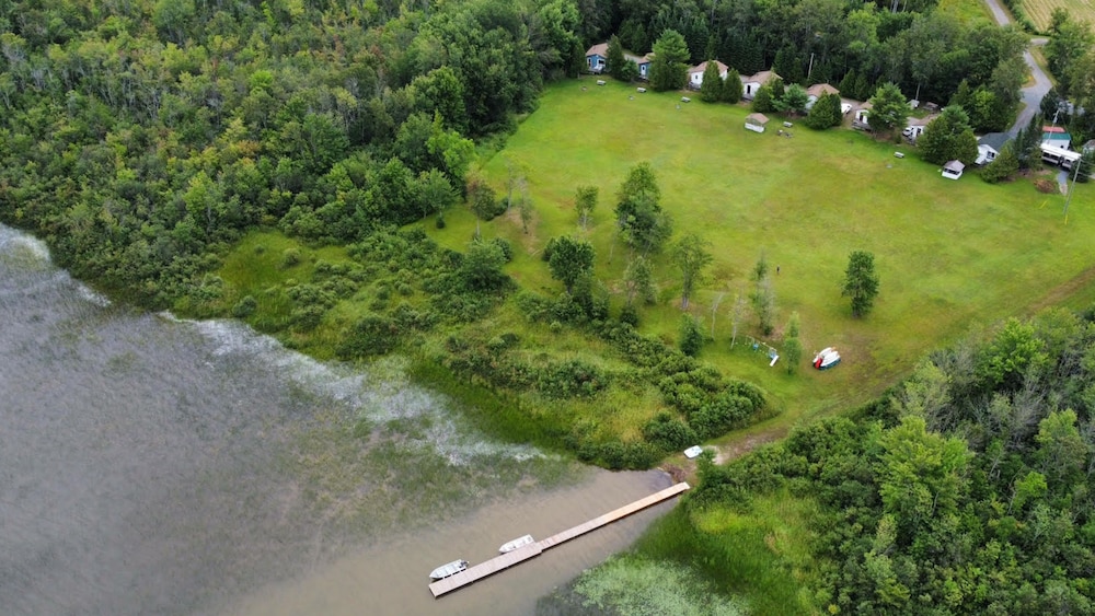 Staying by the Lakeside Cottages