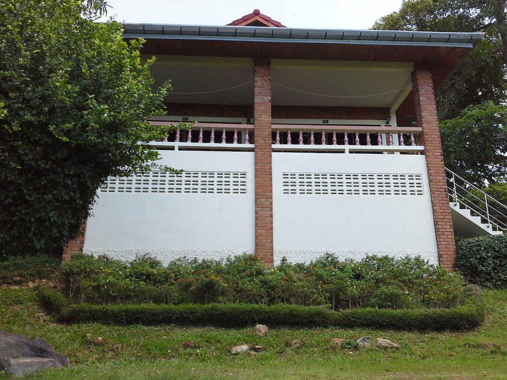 Freedom Estate