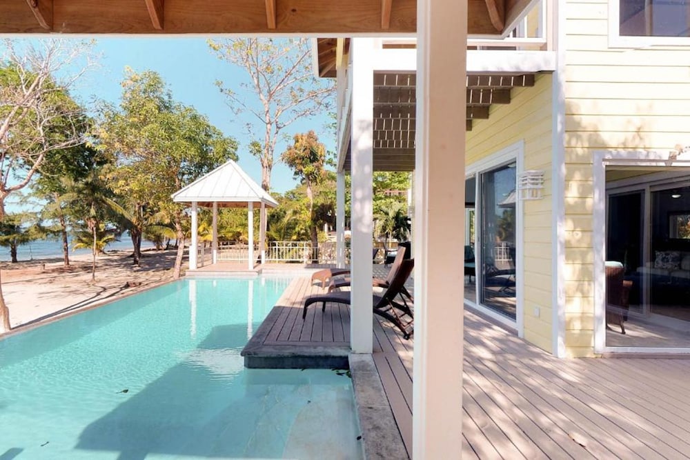 Laru Beya Palmetto Bay