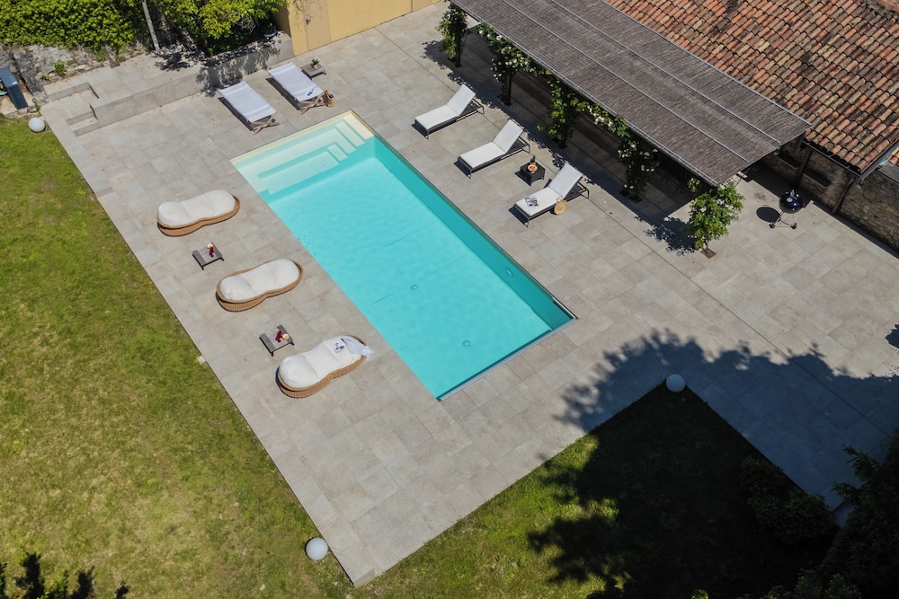 Villa Ca' Moneta Albavilla by Rent all Como
