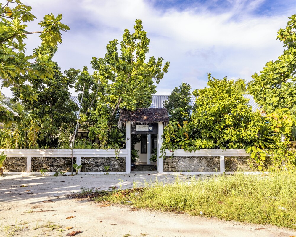 Fushi Beach Fenfushi