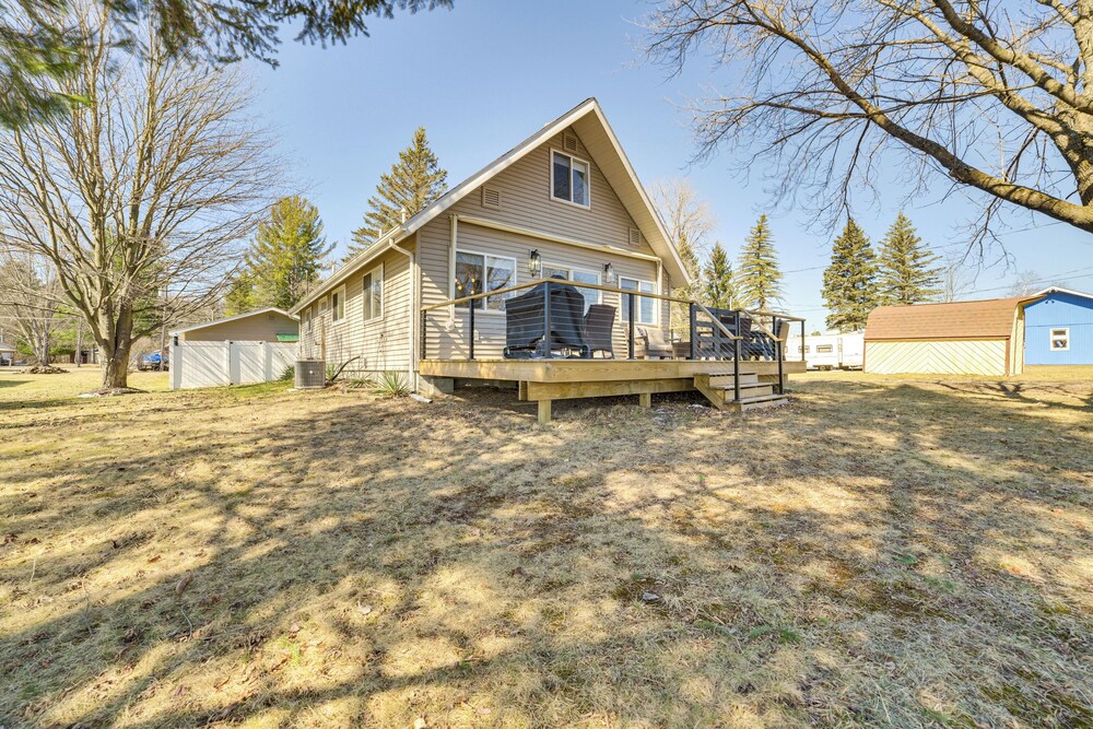 Deck & Scenic Views: Lakefront Cottage in Hale!
