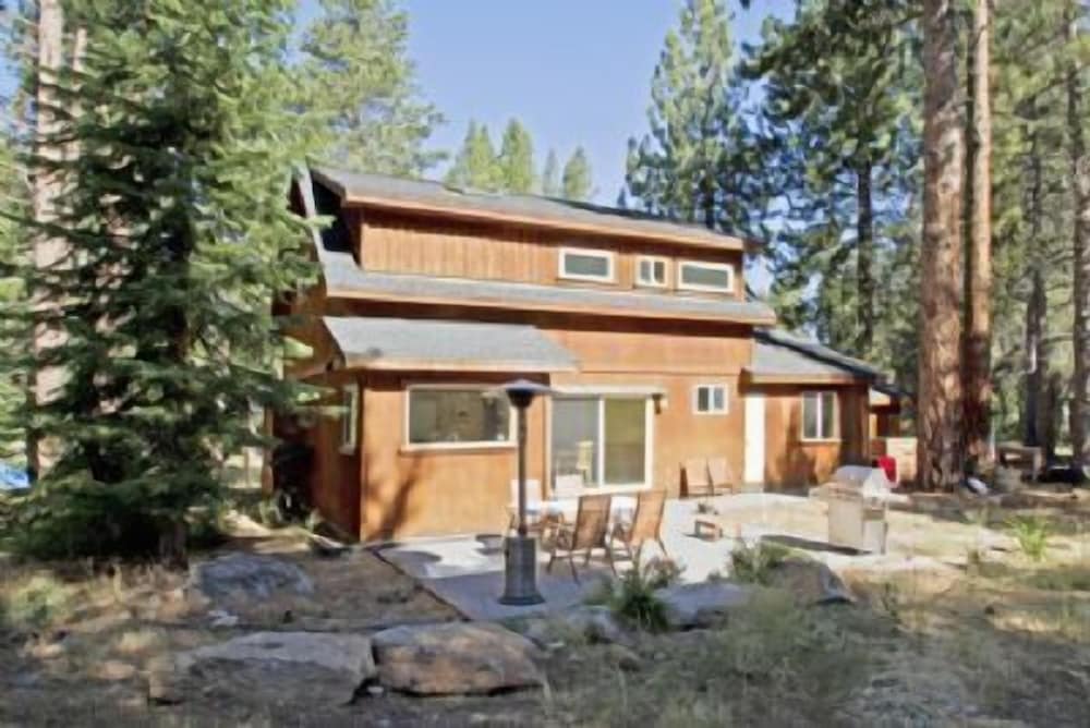 Lake Tahoe Vacations - Pine Needle Meadows - Property Image 2