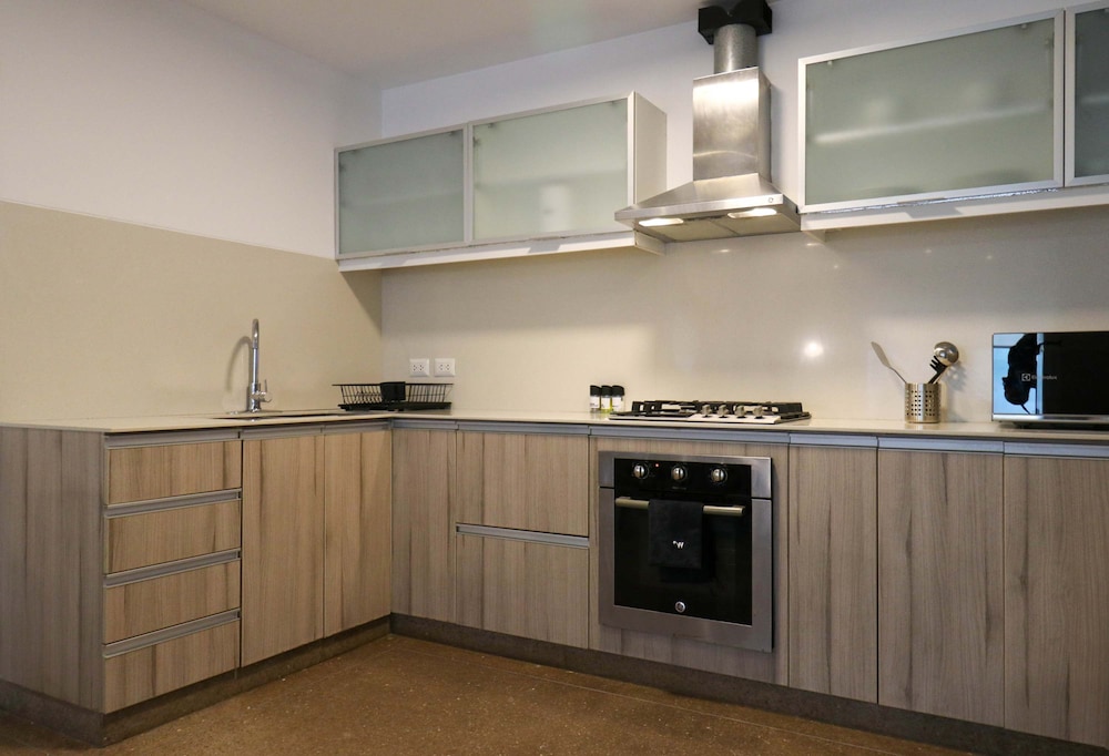 w Stunning 1BR Near Malecon in Barranco