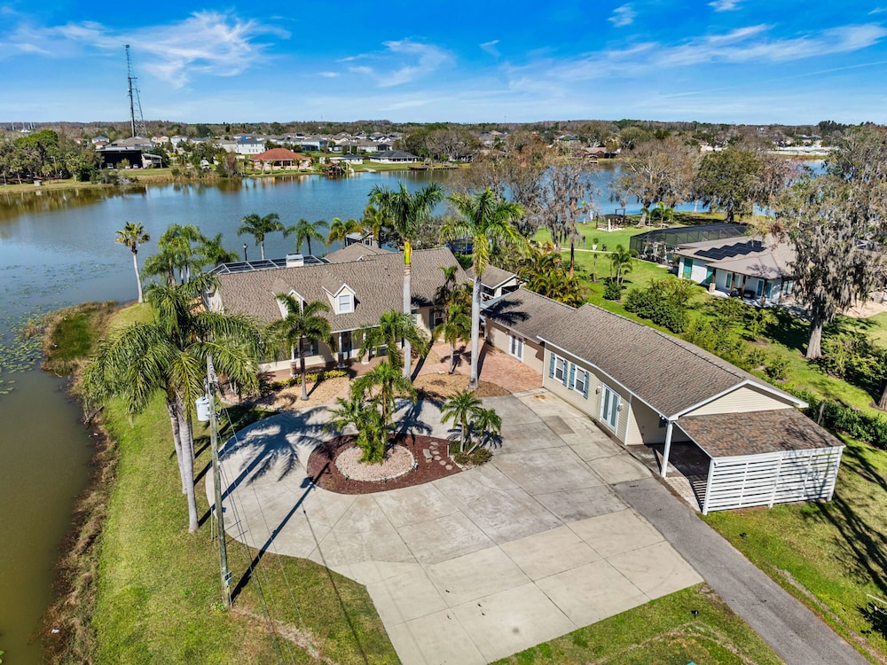 Luxe Waterfront Hideaway w Pool & Pirate Ship Dock