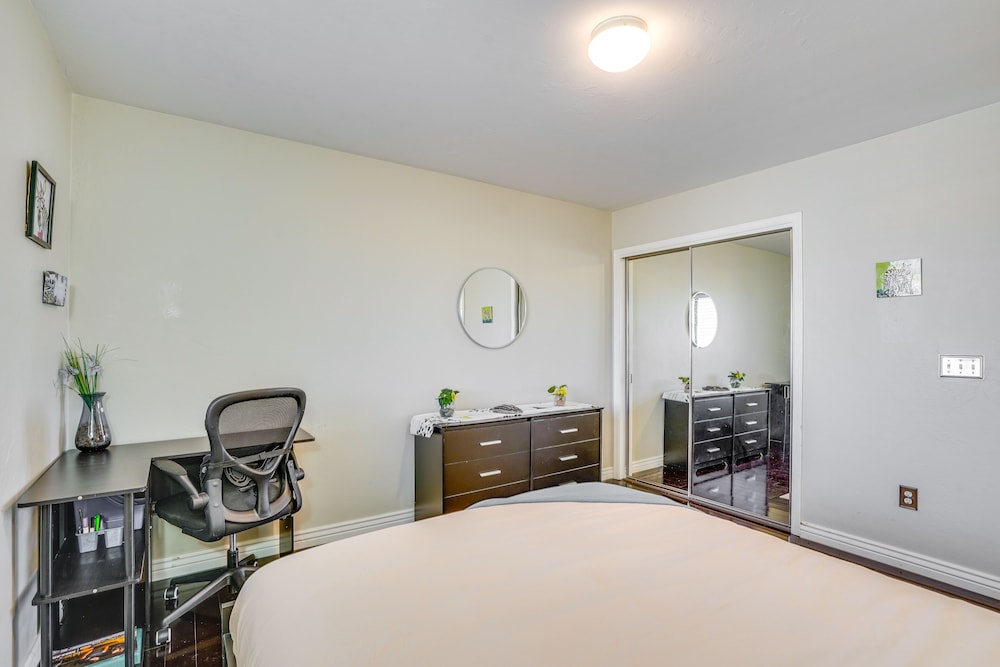 Cozy Tucson Getaway w/ Hot Tub: 4 Mi to Casino