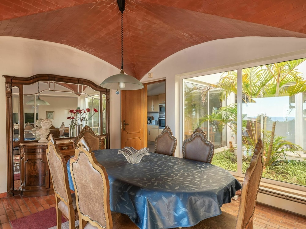 Cozy Villa in Albufeira With Swimming Pool view 4