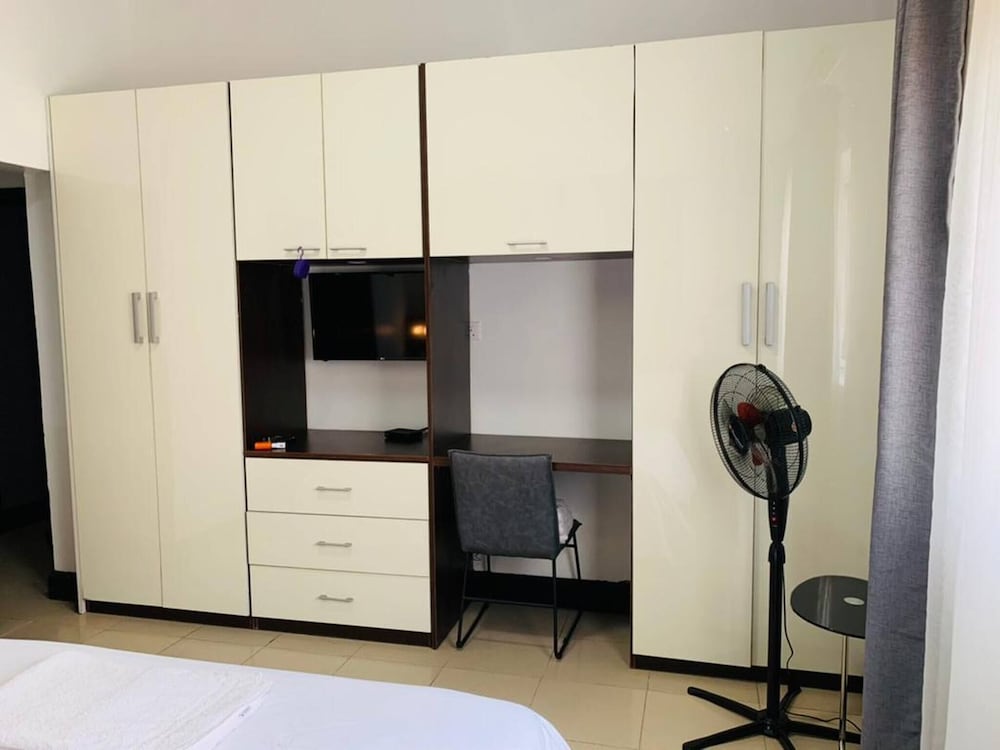 3 Bed Apartment at a Central Location