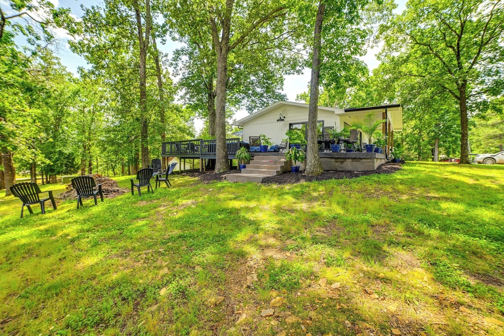 Kentucky Lake Retreat: A Memory-making Getaway