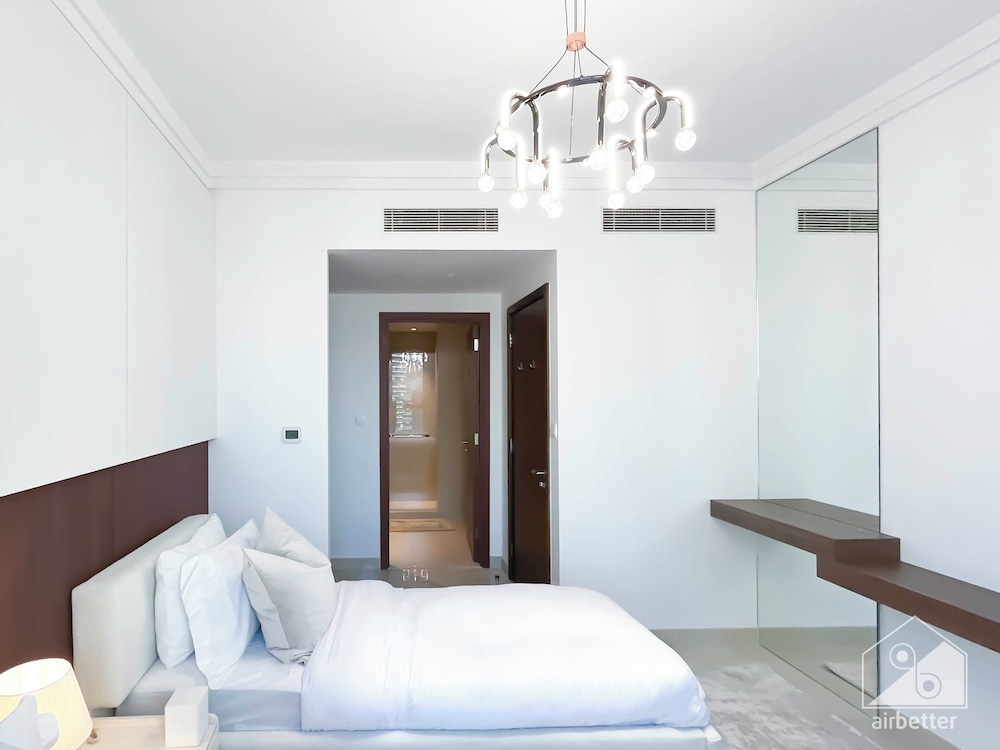 Elegant 2B at Boulevard Pointburj & Fountain View