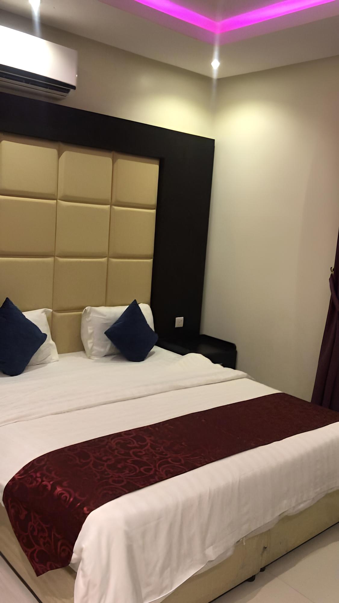 In Maz Aparthotel