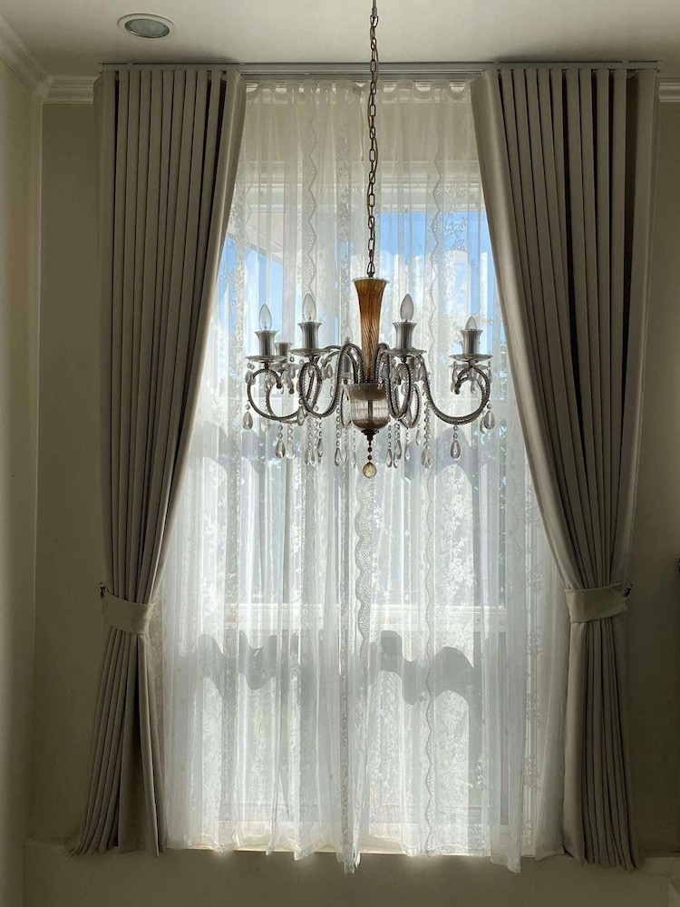 Elegant 3BR Private Home in Vista Grande
